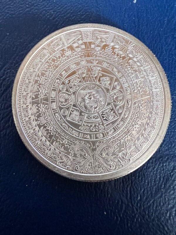 .999 Silver Round 1oz Troy Mexico Maya Calendar Aztec Design #59 Cuauhtémoc