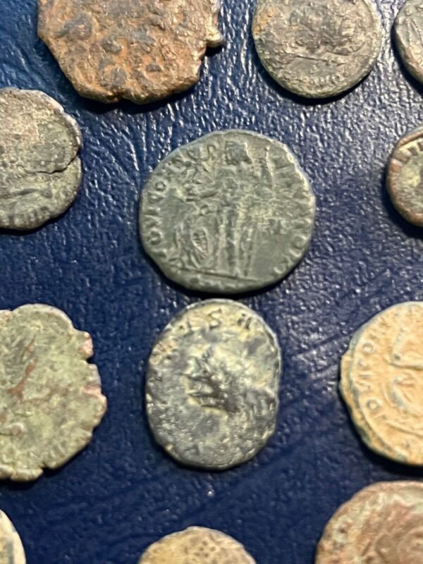 Large Lot Of Roman Coins 24 Total