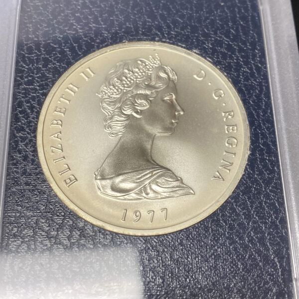 1977 Turks and Caicos Islands 25 Crown 1.3 Ounce Silver QE II Jubilee RCM