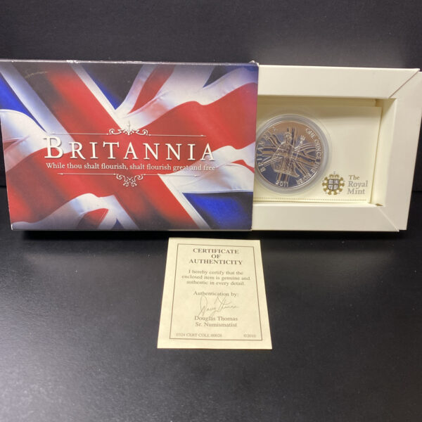 2011 British Royal Mint Britannia £2 Two Pound Silver 1oz Coin Boxed