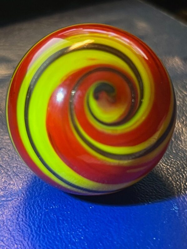 Beautiful large marble that is dazzling     #3202