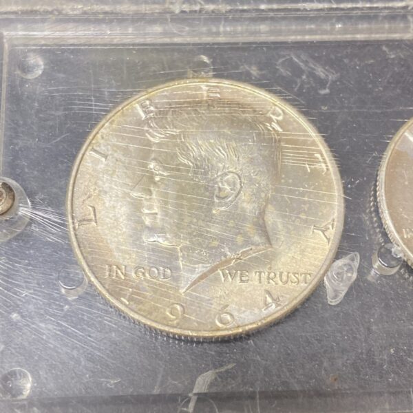 1964 US Mint 5 Coin 90% Silver Proof Set in Clear Holder (Holder Has Scratches)