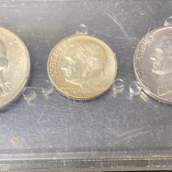 1964 US Mint 5 Coin 90% Silver Proof Set in Clear Holder (Holder Has Scratches)