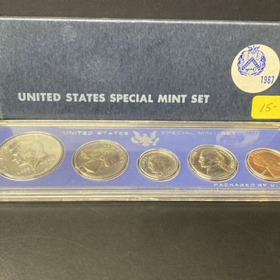 1967 US Special Mint Set SMS 5 Coins with 40% Silver Kennedy Half Dollar and Box