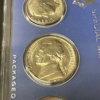 1966 US Special Mint Set SMS 5 Coins with 40% Silver Kennedy Half Dollar and Box