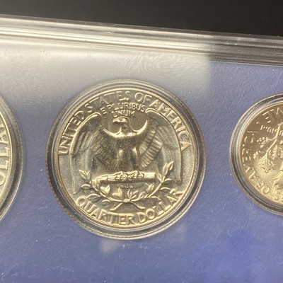 1966 US Special Mint Set SMS 5 Coins with 40% Silver Kennedy Half Dollar and Box