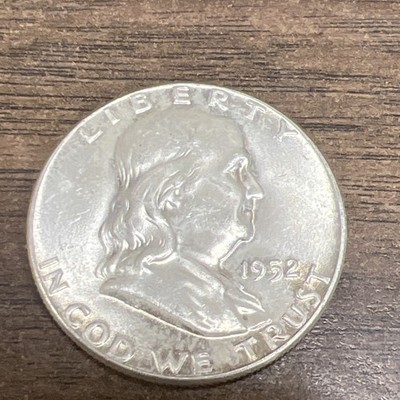 1952 50C Franklin Half Dollar. BU